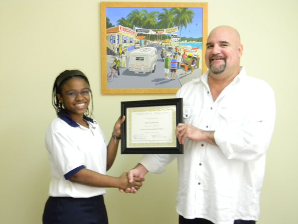 For all the years of sponsoring USFG activities, BIMACO was presented with a Certificate of Appreciation by president of the St. Maarten Academy Student Government, Nevillon Forde. bimacoreceivescertificatefromusgf15012012