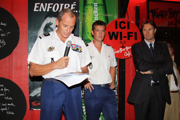 Colonel Caminade of the Gendarmerie expressing his words of appreciation to Stephen Brunet while Matthieu Doligez looks on. stephenbrunetfarewellparty01072012