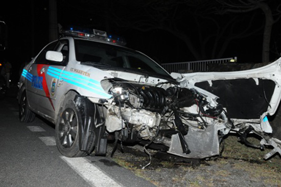 PHOTOS OF CAR ACCIDENT COURTESY GROMYKO WILSON. apolicecar_006