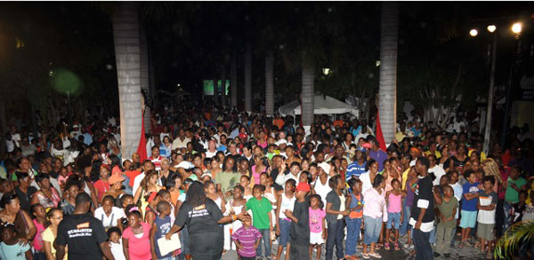 Concert audience at Boardwalk Mas 2010. (Saltwater Collection) boardwalkmas11052011