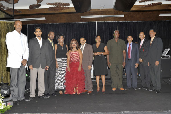 Diamond Awardees accompanied by NAGICO’s CEO, Mrs. Amjad and Executive Team. diamondawards14062011