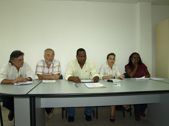 President and other members of the Unions Including Garon Robert of ADEIC at press conference. mocsam
