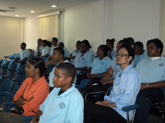 MPC students in AC Wathey Legislative Hall during press briefing. mpc