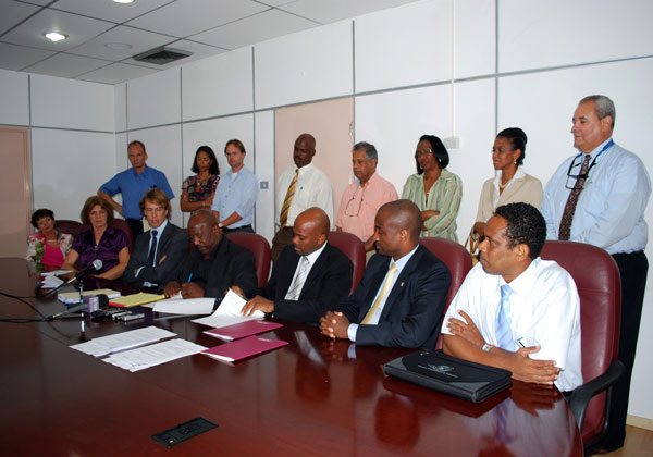 signing270102010