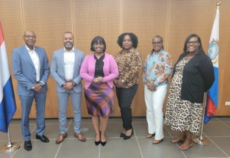 Minister Richardson meets with APS to begin pension inclusion update