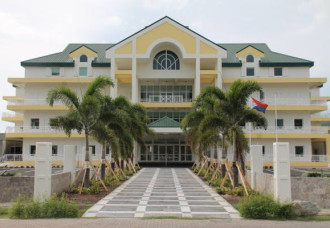 Coalition on the Brink as Budget Axe Looms.