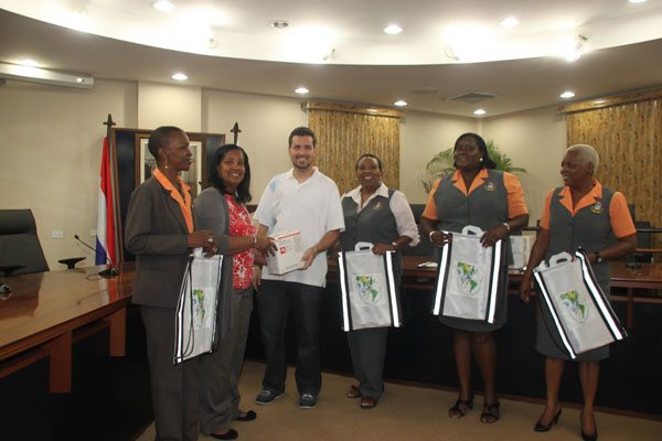 cpspresentsearplugstoscdf18042012