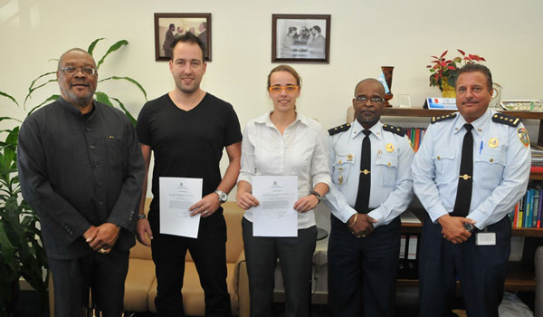 extraordinarypoliceswornin06032012