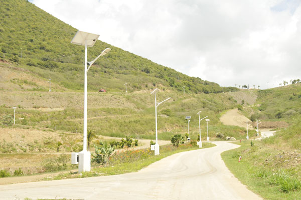 indigobayestatessolarpoweredstreetlights27092012