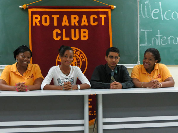 interactchairsrotaractmeeting12112012