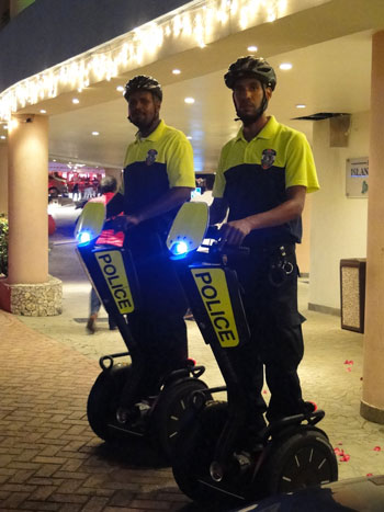 kpsmofficersonsegways04122012