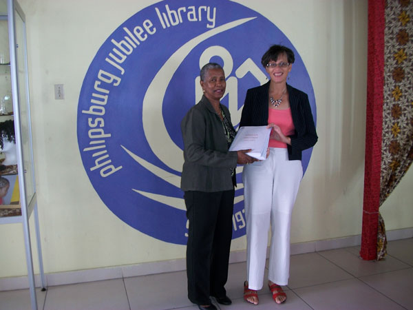 philipsburgjubileelibraryreceivesombudsmanhandbook11032012