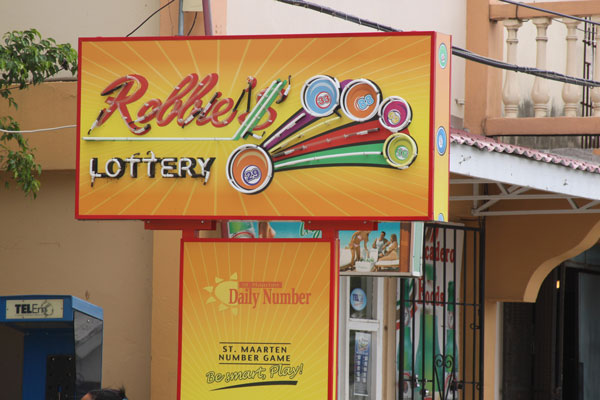 robbieslotterysign07082012