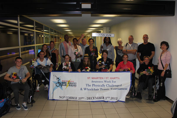 sjacobswithwheelchairtennisplayers26112012