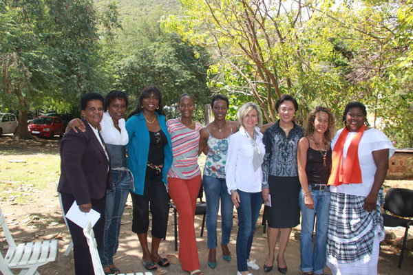womenonteamdanielgibbes01032012