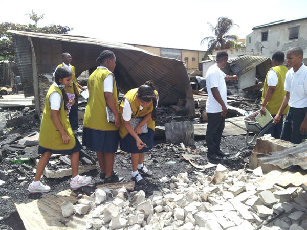acestudentsatcolebayfiresite16102013