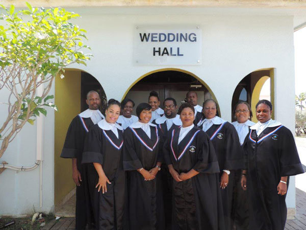 civilregistrarswearingnewattireforweddingceremonies30102013