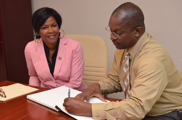 gracitaarrindellandmauricelake28072013