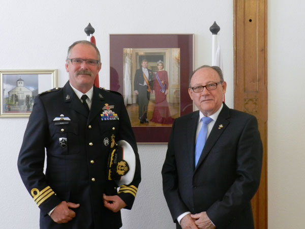 mathiasvogesandltcolonelstephanblaas11072013