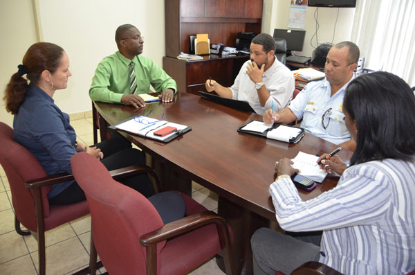 mauricelakemeetswithdqcommunityrepandcpo07072013