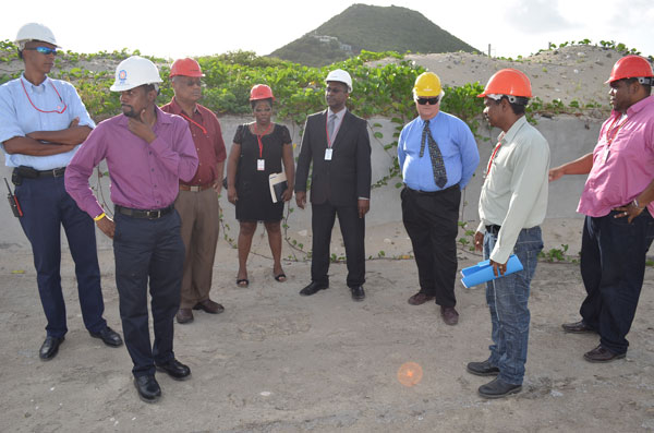 mauricelakemeetswithsolandcaybaycommunitycouncil26082013