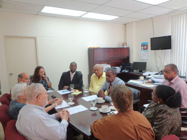 mauricelakemeetswithweymouthfamily10102013
