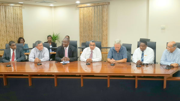 mauricelakeprovidesgovernmentlandtosls03102013