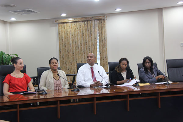 migueldeweeveranddepartmentofeconomicaffairsstaff04122013