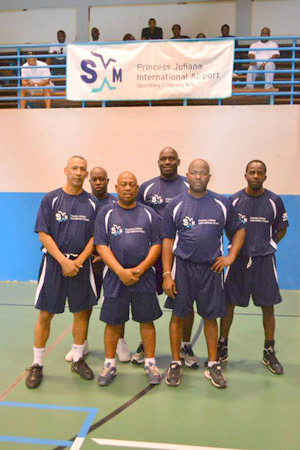 pjiaesoccerplayersatarubaslamgames10112013