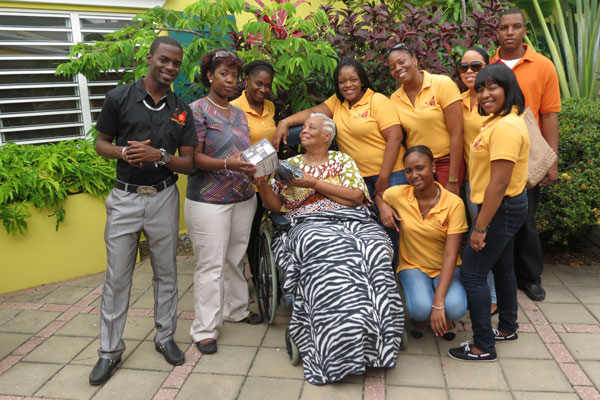 rotaractwithseniors18062013
