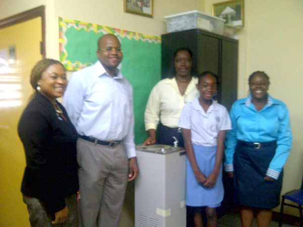 rotarysxmsunrisedonateswatercoolertohillsidechristianschool04112013