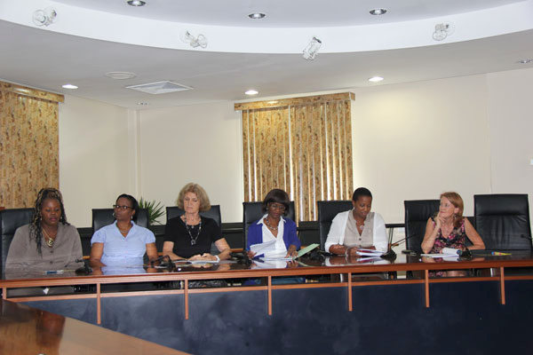 sjacobswithunicefdelegation05062013