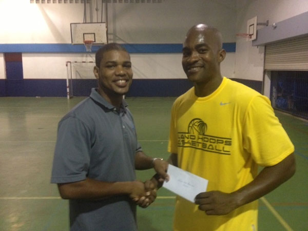 sswdonatestoislandhoops30072013