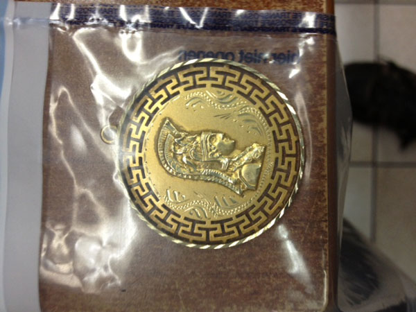 stolenpendant12042013