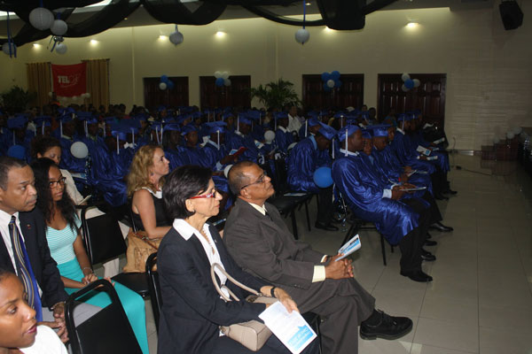 swescotwilliamsatagraduation30062013