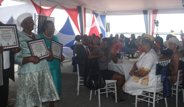 swescotwilliamsatbastilledayceremony14072013