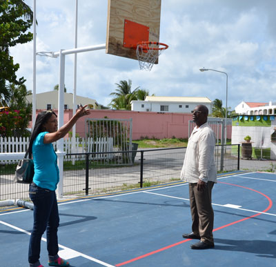 mauricelakeatsimpsonbaybasketballcourt16072014