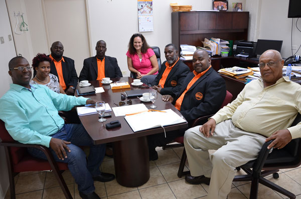 mauricelakemeetswithtaxiassociation17062014