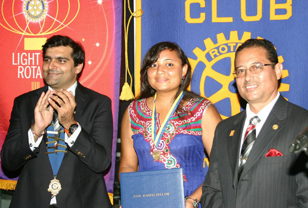 micaelahartreceivesphfaward10062014