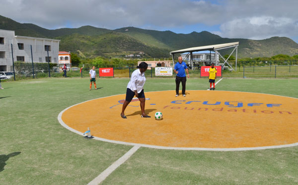 plourensphilipkickoffatinterscholasticsoccertournament20012014