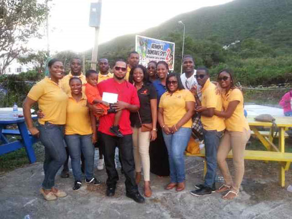 rotaractsupportsfirevictims14012014