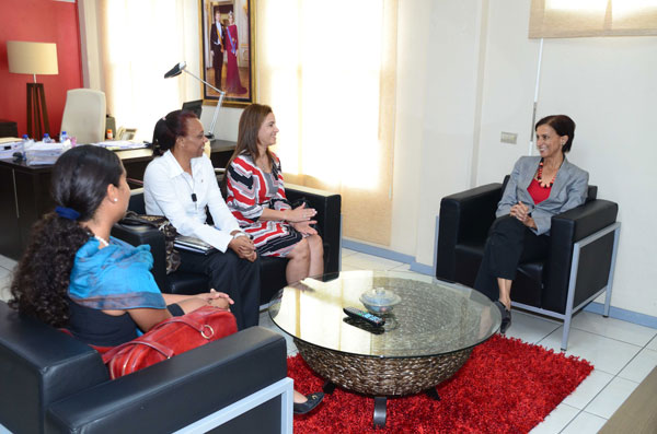 swescotwilliamsmeetswithsoniajalvarado28062014