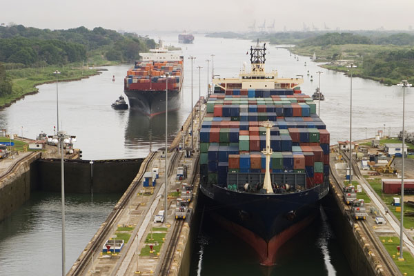 shutterstockpanamacanal3006