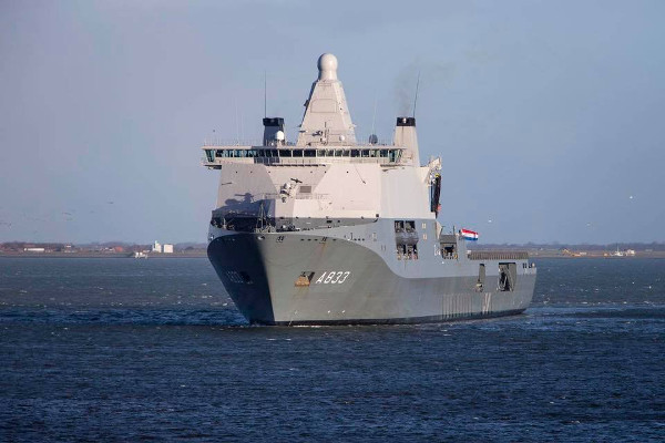 dutchmarinesupportship14092017