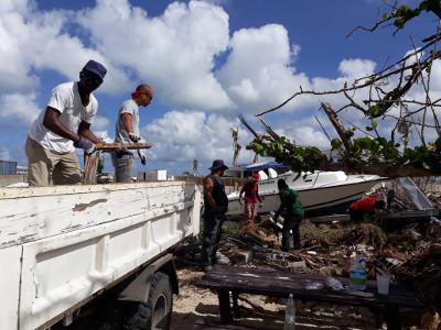 nfbeachcleanup15112017