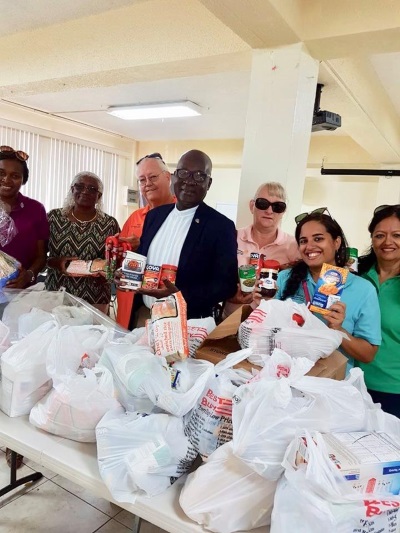 dgfoodhampers26122018