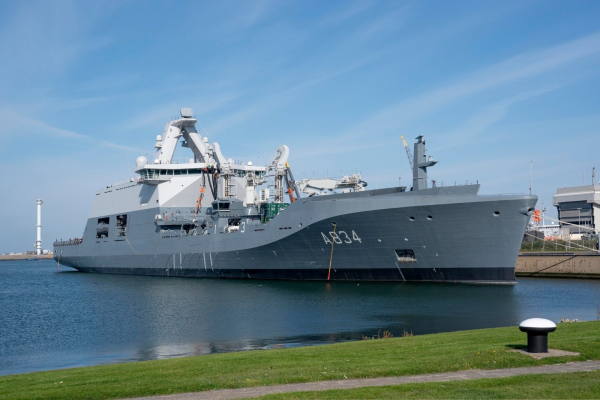 navalship16102025