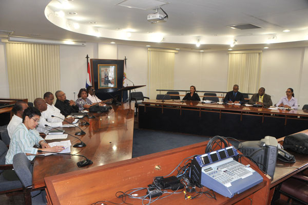cdeweeverandunionreps03042011
