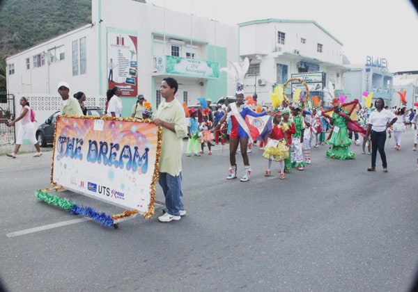 childrensparade125042010