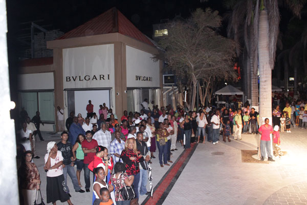 crowd09102010